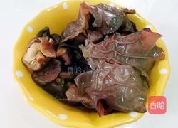 干香菇排骨的家常做法