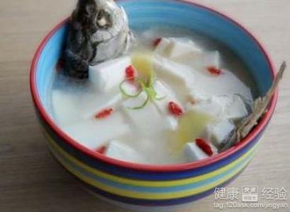 温暖滋养，水豆腐菜花猪肉汤的制作与功效
