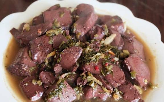 肉末豆腐猪血煲，家常美食的健康升级