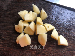 排骨茄子腊肠焖饭的做法