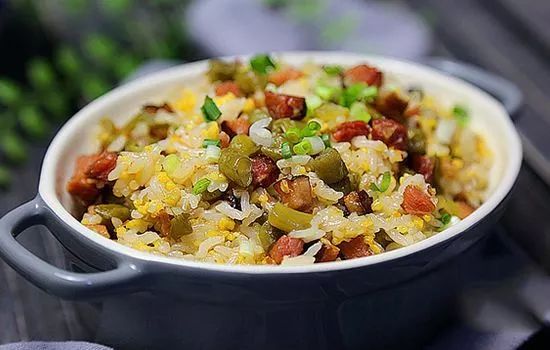 彩虹姐的夏日美食秘籍，清凉凉拌豆腐，解暑又养颜