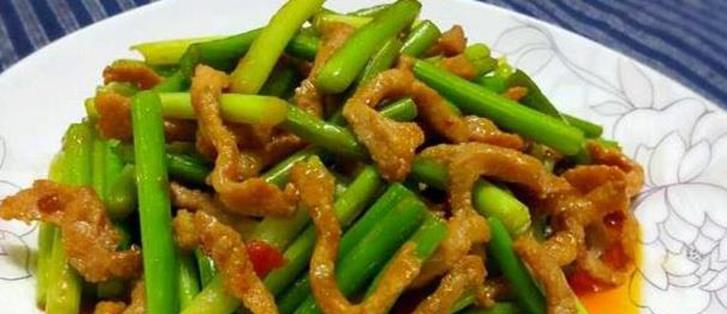 蒜苔油豆腐，家常美味，营养满分