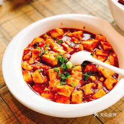 麻辣豆腐，家常美食的麻辣诱惑