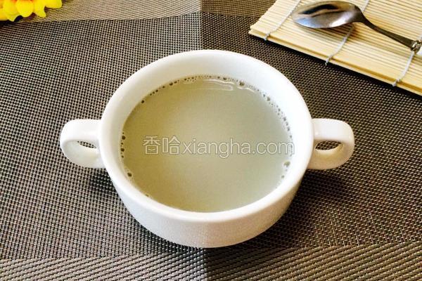 黑豆榨豆浆的做法