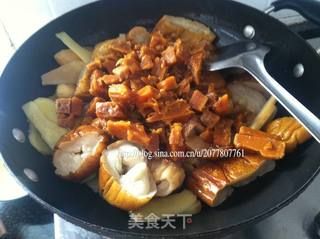 台湾猪脚的美味与滋补，传统美食的现代演绎