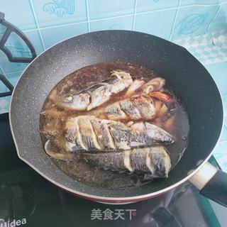 烧巢湖鱼的做法