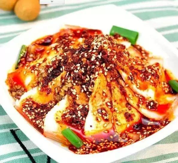 东北蒜泥白肉，唤醒味蕾的传统美食