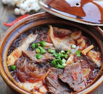 牛肉煲，暖身滋补的美味佳肴，家常做法大揭秘