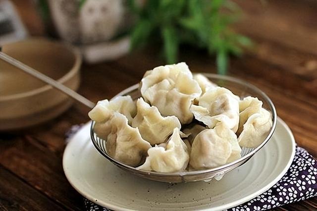 豆角豆腐饺子，家常美食新滋味，营养健康又美味