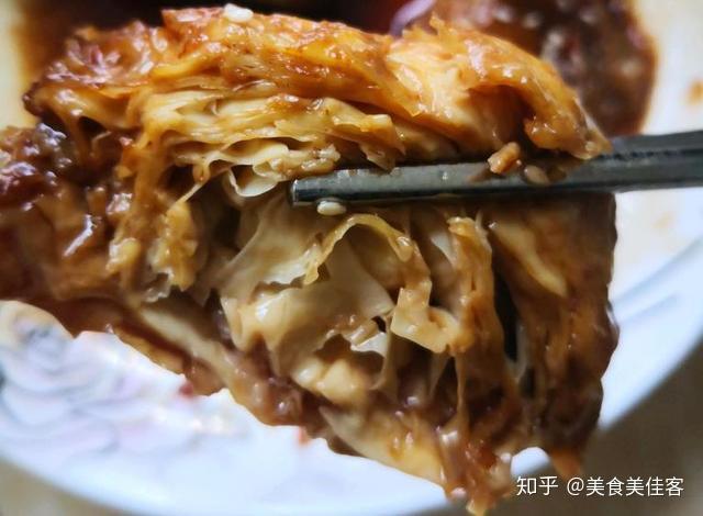 卤鸡肝豆腐皮，美味与营养的双重享受