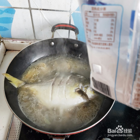 鲳鱼回锅做汤的做法