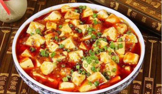 南瓜辣椒豆腐，家常美食中的营养宝藏