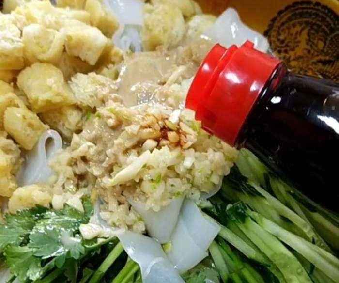 凉皮蒜汤的做法