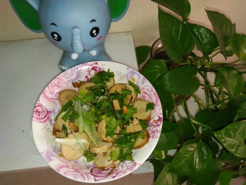 凉拌豆腐卷青椒的做法