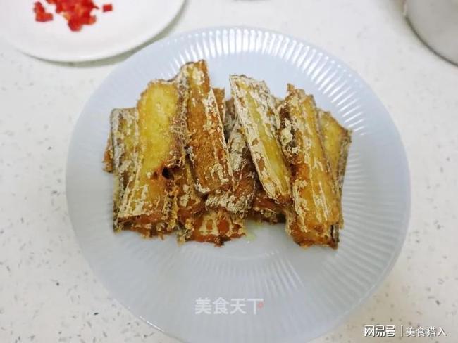 南方带鱼的美味与营养，详解食材与家常做法