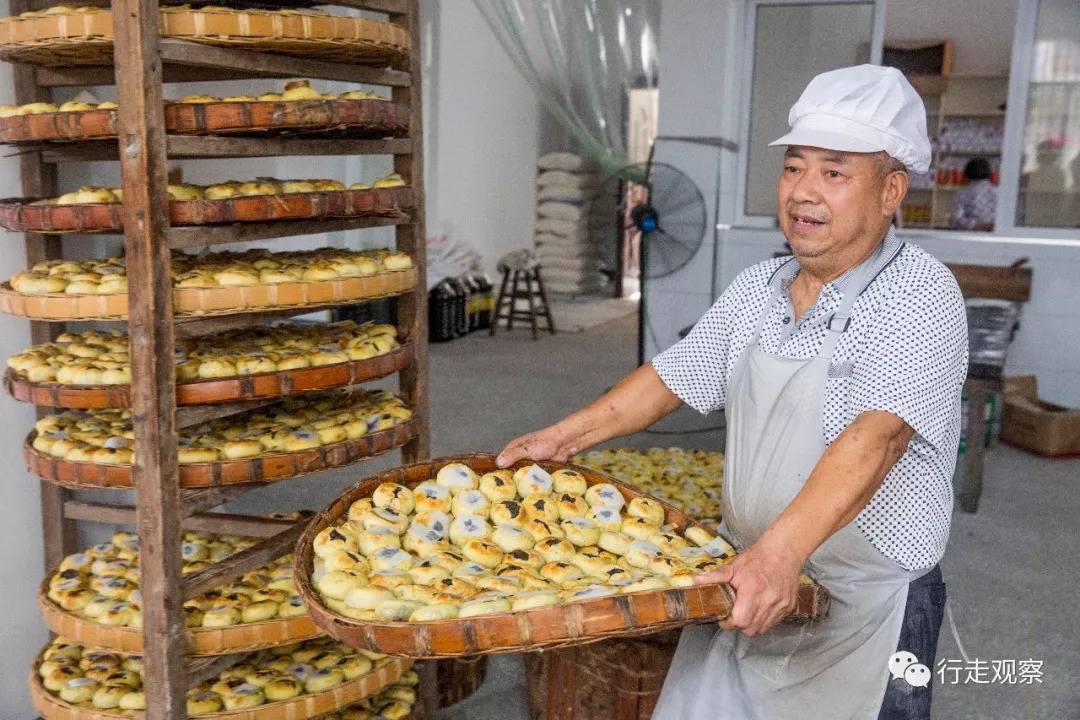 掉渣月饼，传统美味的新时代魅力