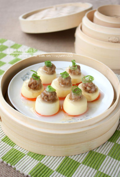 豆腐蜂蜜小丸子的甜蜜魅力，健康美食新体验