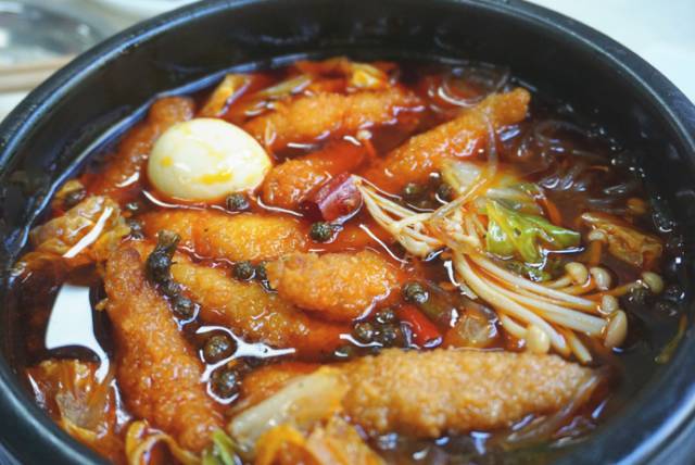 豆腐娃娃菜粉丝煲，温暖冬日里的美味佳肴