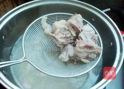 排骨黑竹笋火锅的做法