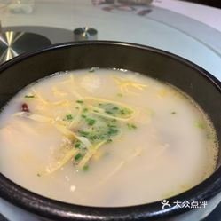 响皮豆腐汤，一道温润养生的美味佳肴