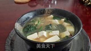 菠菜粉条豆腐馅，家常美食的绿色变革