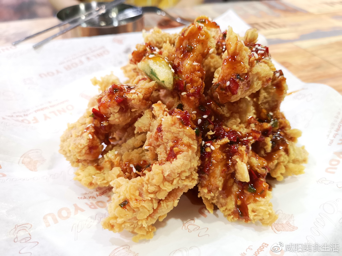老式炸鸡豆腐串，怀旧美食新滋味，家常做法大揭秘