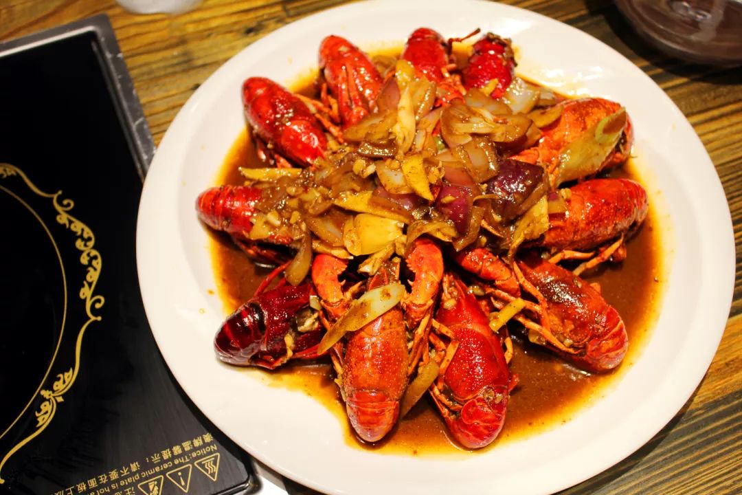 老龙虾炖豆腐的做法