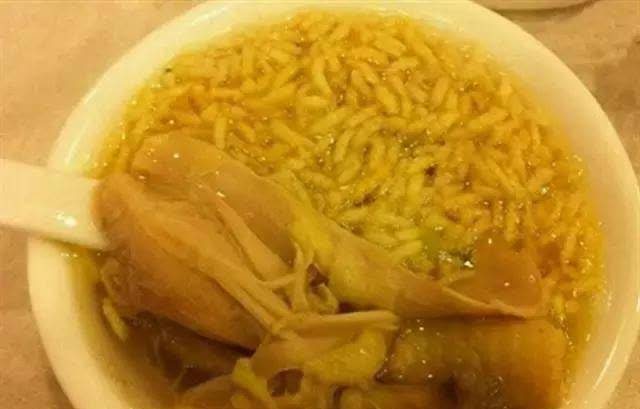 油渣拌豆腐，家常美食的绝妙搭配，美味又营养