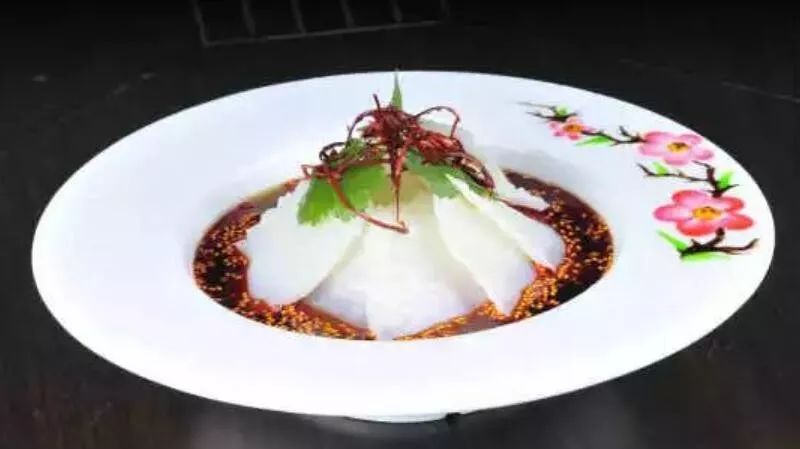 肉纸的魅力，薄如蝉翼的美味佳肴