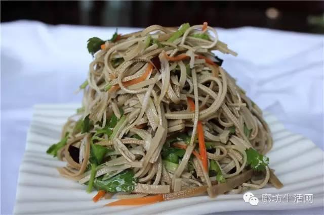 娘惹豆腐丝，传统风味与健康的完美融合