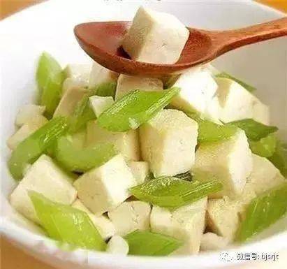 家常美味，菜苔咸菜烧豆腐的做法与养生功效