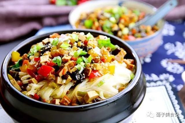 家常美食自制记，如何亲手搅出醇香软滑的米豆腐