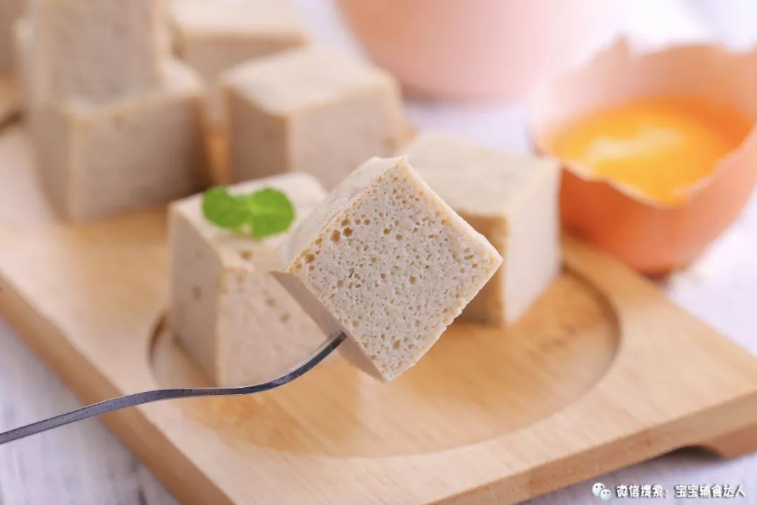 宝宝营养食谱，蒸豆腐蛋糕，简单易做又美味！