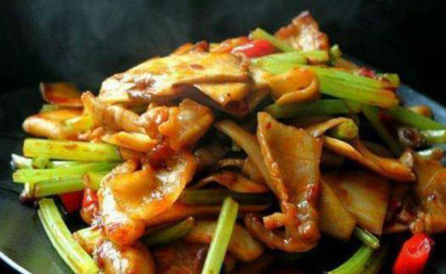 肉炒豆腐杏鲍菇，家常美食的全新组合，营养美味一应俱全