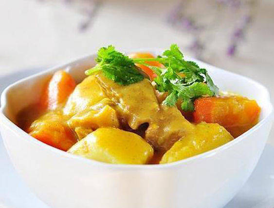 嫩豆腐炖牛腩，滋补养生的美食佳品