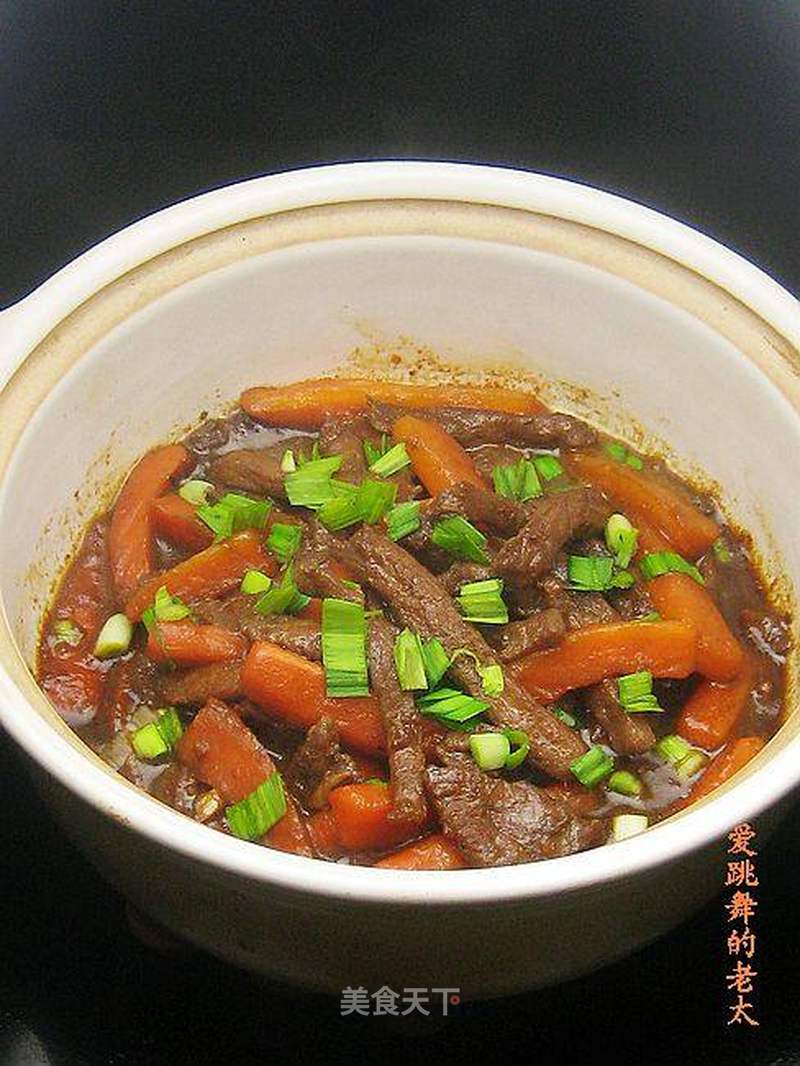 豆腐猪肉砂锅，暖胃佳肴，家常美食新体验
