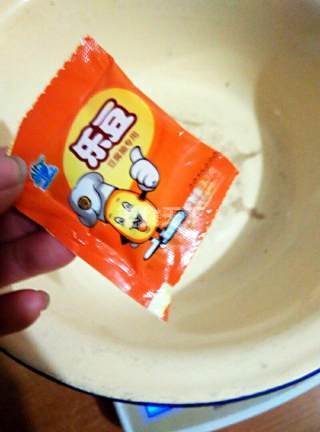 抓鱼做豆腐的做法视频