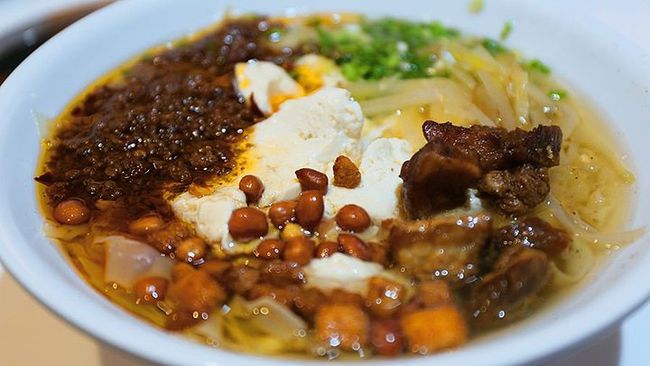贵州小豆腐蘸水的魅力，传统美食的现代演绎