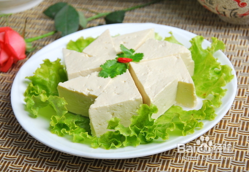甸尾酸浆豆腐，传统美食的魅力与家常做法解析