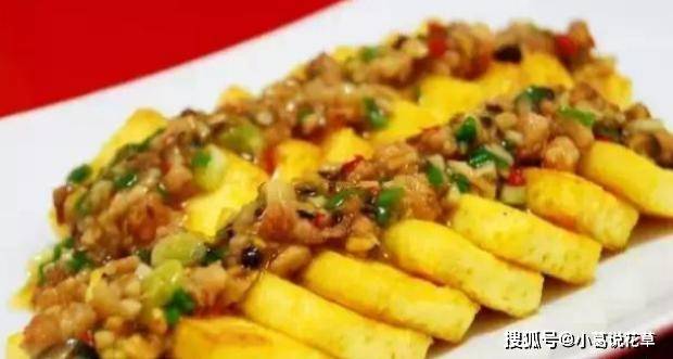 鸡蛋三味豆腐，家常美食的鲜美变身