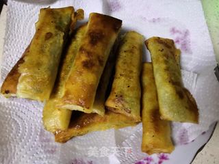 荠菜鸡蛋春卷做法大全