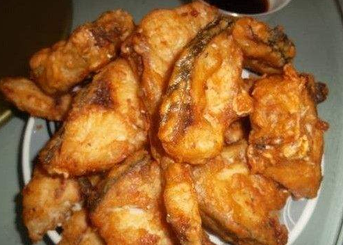 炖炸鱼块的美味秘诀，家常美食的全新体验