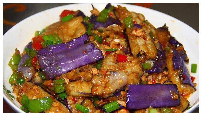 臭豆腐虾仁烧毛豆，独特风味的美味佳肴