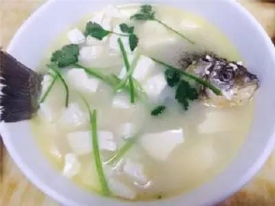 咸肉白菜煮豆腐，家常美味，营养满分
