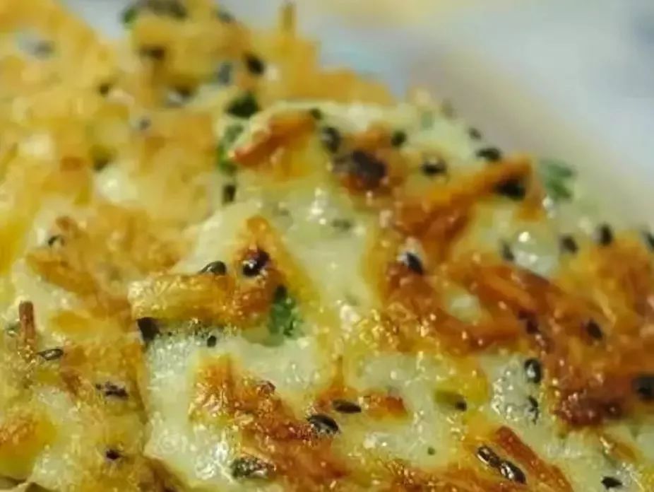 土豆早餐饼，简单美味，唤醒你的清晨味蕾