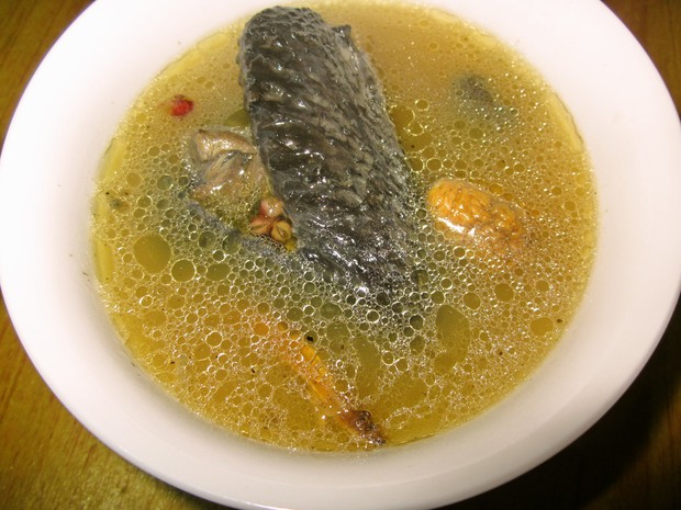 乌鸡豆腐炖汤，滋补养生，美味可口的家常佳品