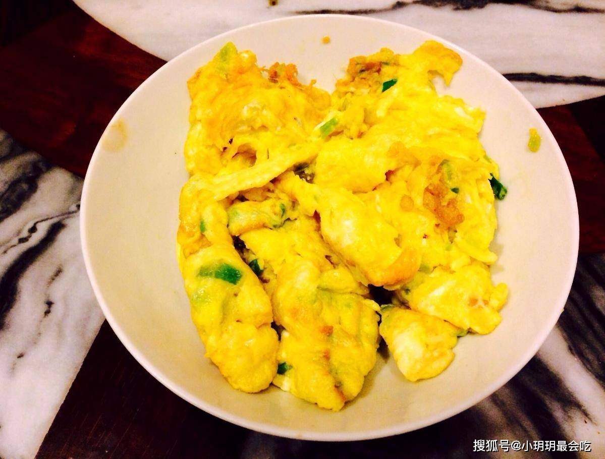 炒鸡蛋加淀粉做法