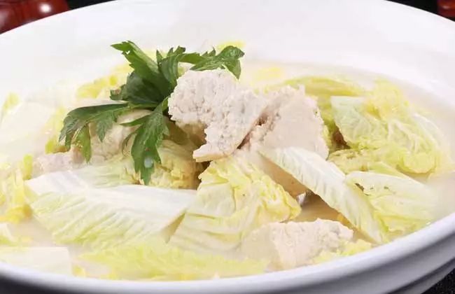 家常美味，白菜萝卜豆腐锅巴，营养均衡的养生佳肴