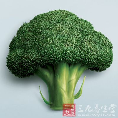 夏日清爽佳品，凉伴菜花的制作与养生功效