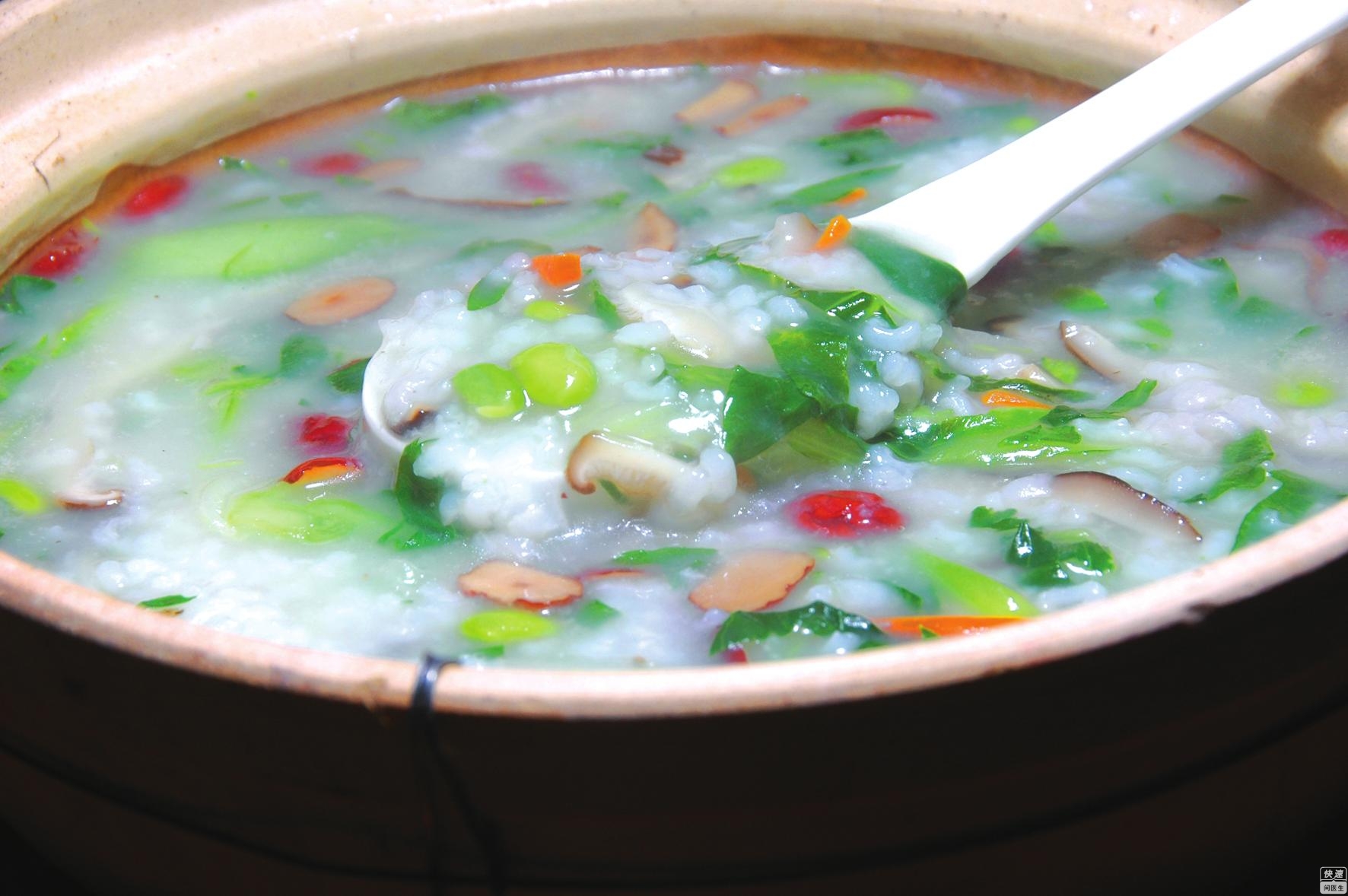 夏日清爽佳品，凉伴菜花的制作与养生功效
